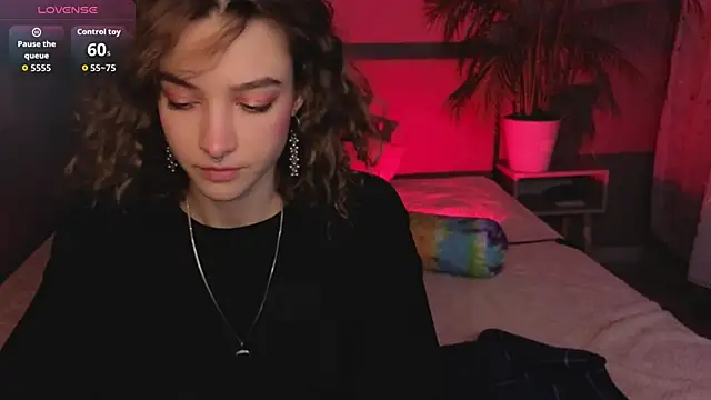   grace   online show from October 10, 2025, 10:38 am