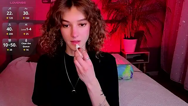   grace   online show from October 9, 2025, 10:27 am