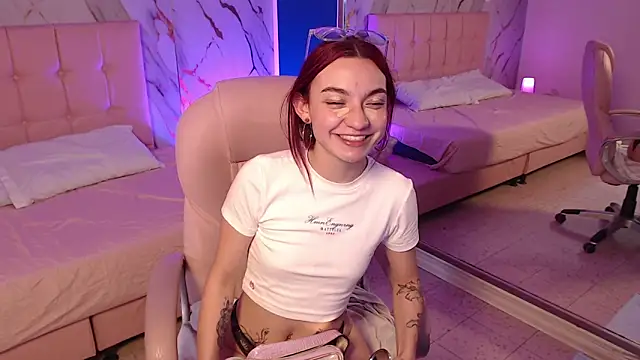 Red kytty6 online show from February 3, 2026, 9:20 pm