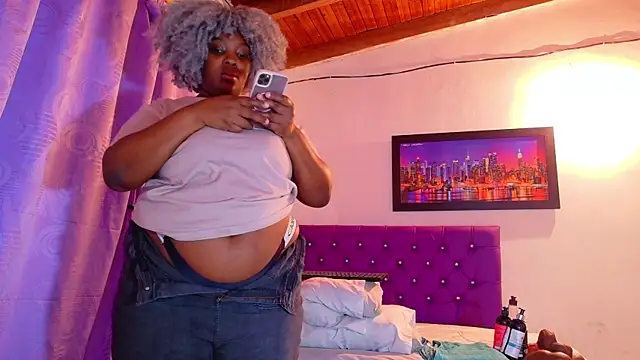 ebony NeighborMoans online show from June 27, 2026, 3:01 am