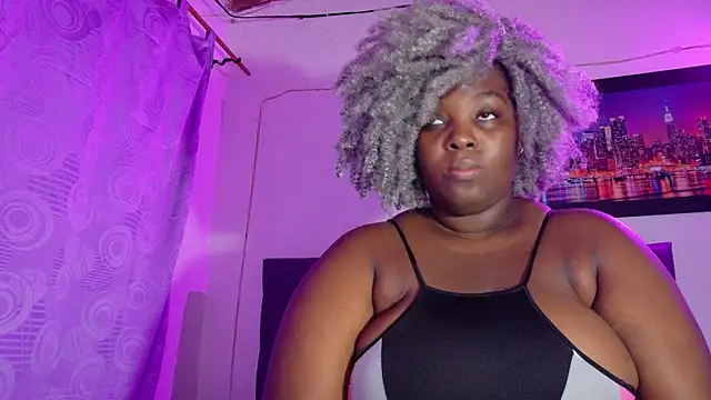 Snapshot of ebony_NeighborMoans chatting on May 27, 2026, 2:52 am ebony NeighborMoans online show from May 27, 2026, 2:52 am