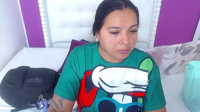 fat naughtyass online show from February 9, 2026, 2:15 pm