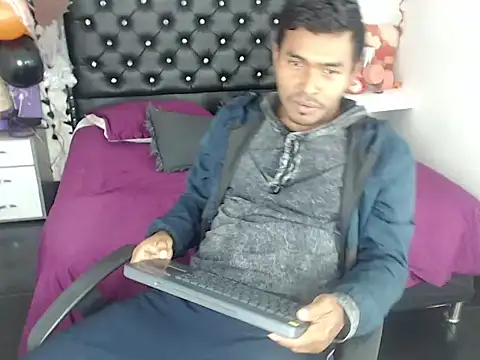 Adam Morgan2 online show from October 19, 2025, 5:32 am