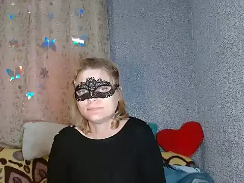 Miss Nona online show from October 3, 2025, 11:12 am