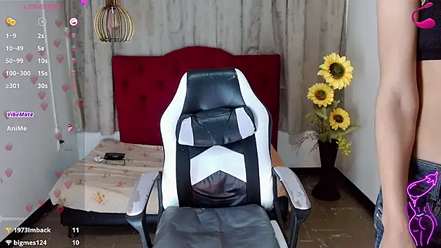 Snapshot of luisa__torres chatting on February 19, 2026, 3:25 am luisa torres online show from February 19, 2026, 3:25 am