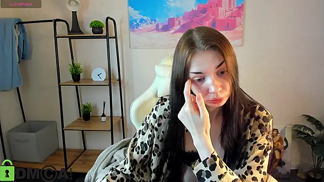 Jennie Hunter online show from October 8, 2025, 9:33 am