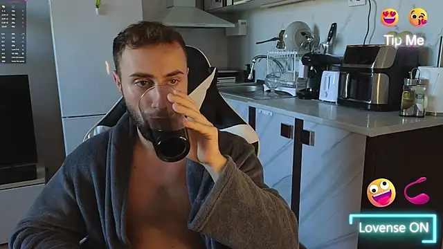 RyanStorm  online show from October 20, 2025, 1:33 pm