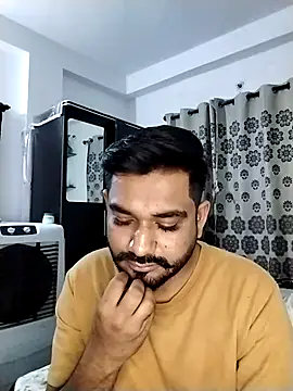 Snapshot of avi007p chatting on March 13, 2026, 8:25 pm avi007p online show from March 13, 2026, 8:25 pm