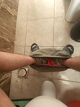 WelloffUpthrow online show from December 18, 2025, 8:08 am