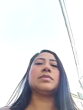 Snapshot of julieta_evanns1 chatting on October 4, 2025, 11:56 am julieta evanns1 online show from October 4, 2025, 11:56 am