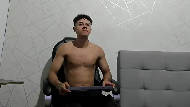 Alex Colton7 online show from October 26, 2025, 2:12 am