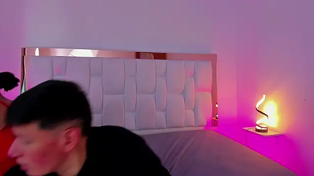 ZoeandEthan online show from September 30, 2025, 6:36 pm