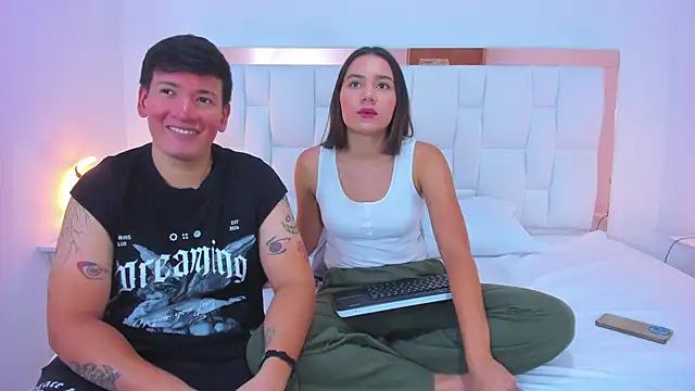 ZoeandEthan online show from September 23, 2025, 6:26 pm