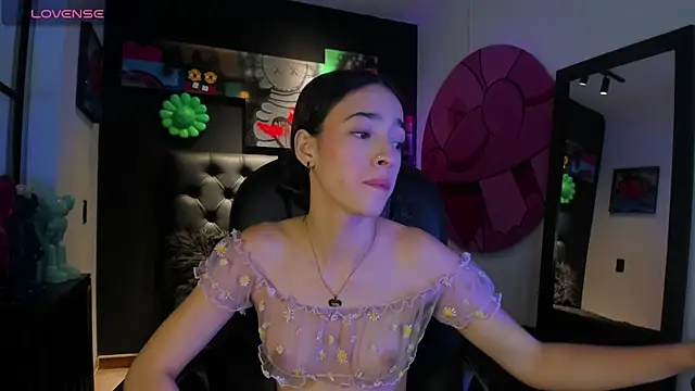 Snapshot of miIa_bratz chatting on February 28, 2026, 9:47 pm miIa bratz online show from February 28, 2026, 9:47 pm