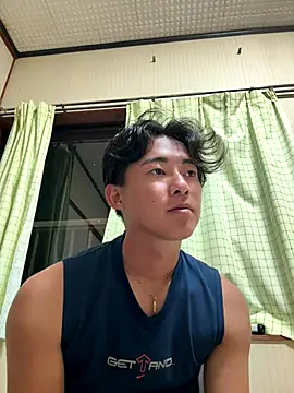 Snapshot of shoma2003 chatting on September 19, 2025, 1:37 pm shoma2003 online show from September 19, 2025, 1:37 pm