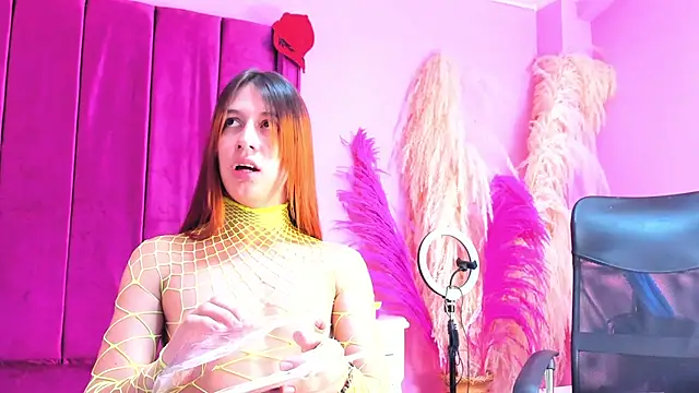 Rihanna hotx online show from September 23, 2025, 3:24 am