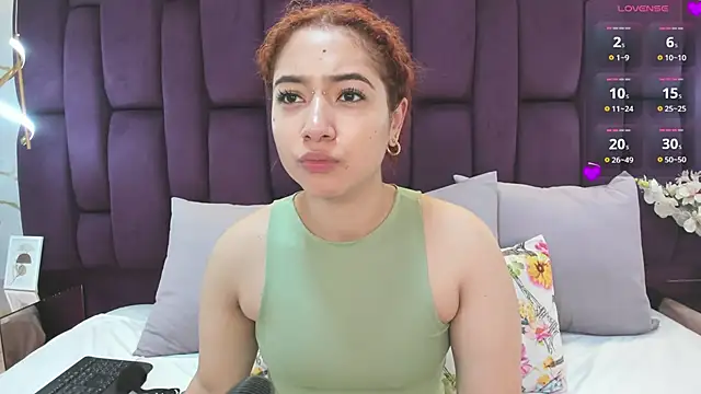 megannherrera online show from October 8, 2025, 11:56 am