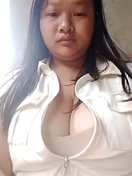 girl-babi online show from July 5, 2026, 11:33 pm