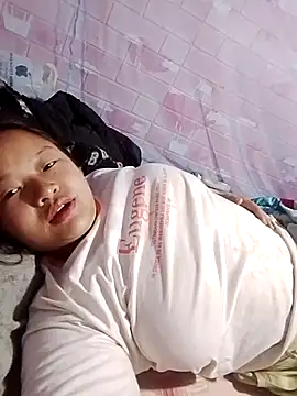 girl-babi online show from July 2, 2026, 3:23 am