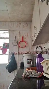 lindasyt online show from November 11, 2025, 1:39 pm