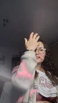 lindasyt online show from March 2, 2026, 3:07 am