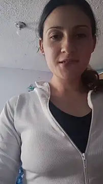 lindasyt online show from November 14, 2025, 2:43 pm