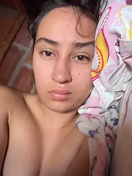 RAKEL37 online show from May 7, 2026, 2:31 pm