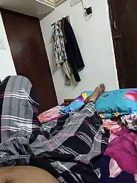 maddy3108 online show from July 26, 2026, 1:51 pm