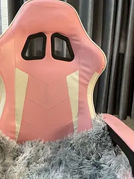 Snapshot of Orianna69 chatting on March 2, 2026, 1:50 am Orianna69 online show from March 2, 2026, 1:50 am