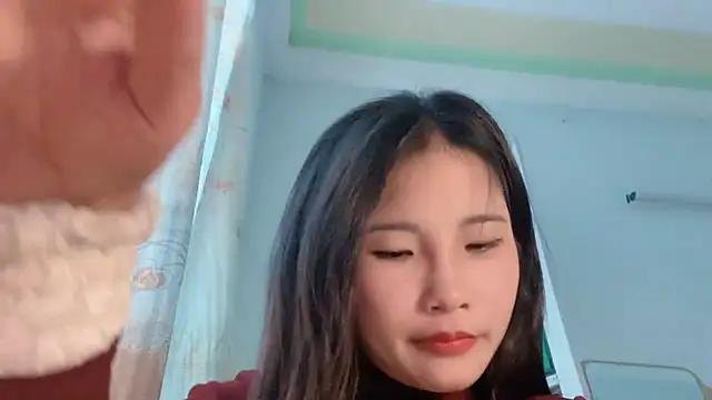 hello mie online show from December 19, 2025, 2:26 am