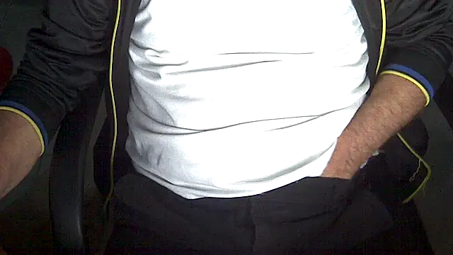 velikifant7 online show from February 3, 2026, 5:16 am