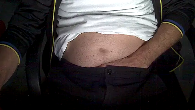 velikifant7 online show from February 3, 2026, 6:22 am