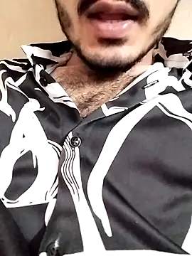 Hotyy subhu online show from October 3, 2025, 4:08 pm