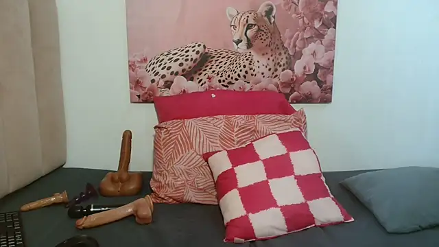 Snapshot of GorillaGripCunt77 chatting on March 10, 2026, 6:50 am GorillaGripCunt77 online show from March 10, 2026, 6:50 am