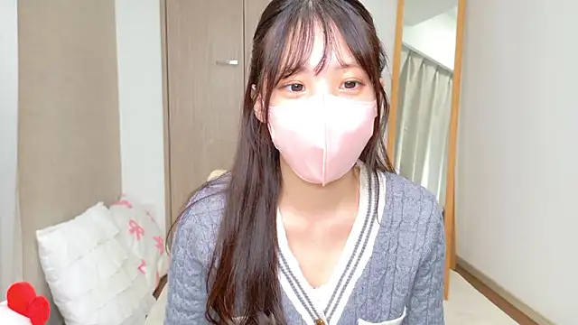 riri  nyan o0 online show from May 2, 2026, 5:12 am