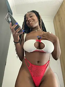 Astergray21 online show from November 28, 2025, 1:11 pm