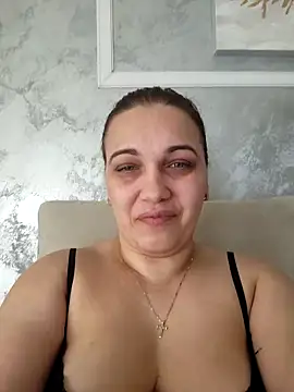 PalomaDesireee online show from February 25, 2026, 8:36 am