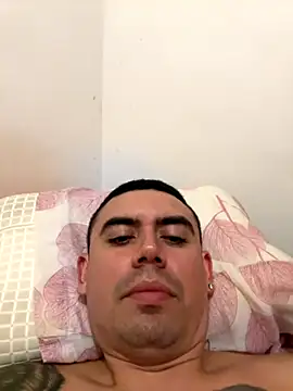 davidxxx099 online show from October 14, 2025, 10:31 pm