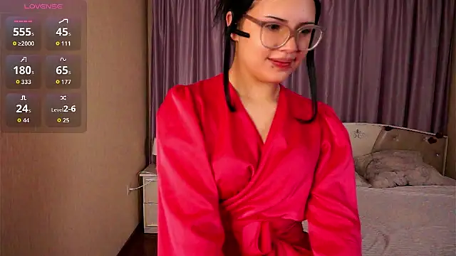 VerniceEngelking online show from September 23, 2025, 6:48 pm