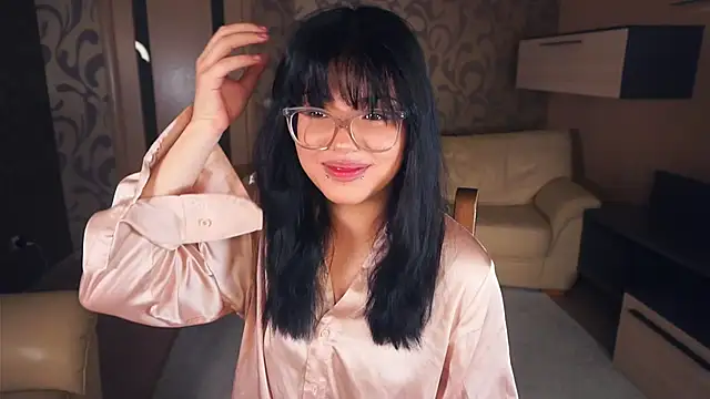 VerniceEngelking online show from September 13, 2025, 6:41 pm