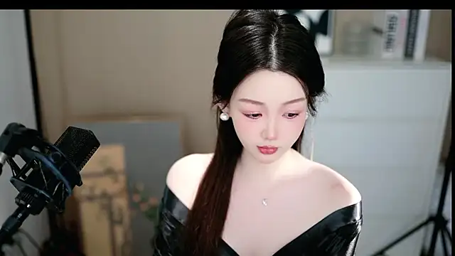 abbyli12 online show from January 31, 2026, 7:45 pm