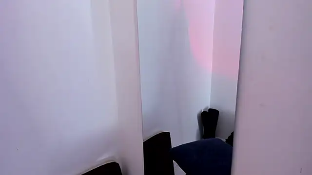 Viioleett cum online show from May 4, 2026, 2:09 pm