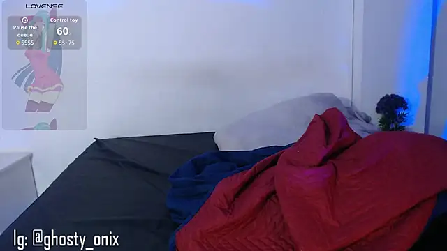 onixandghosty1 online show from June 27, 2026, 6:47 pm
