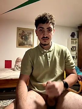 amo660 online show from November 5, 2025, 8:01 pm