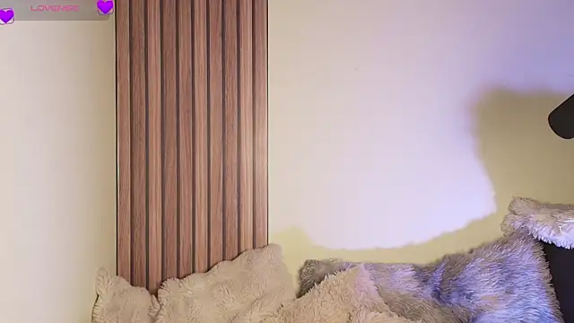 Hairyparadise online show from September 24, 2025, 5:25 am