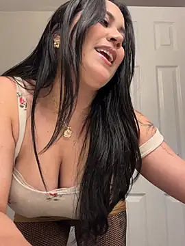 Snapshot of Myonlyprincess1 chatting on October 11, 2025, 12:55 am Myonlyprincess1 online show from October 11, 2025, 12:55 am