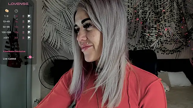 Kira Key online show from February 26, 2026, 1:49 am