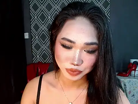 hugesignificant 69 online show from November 4, 2025, 5:28 pm