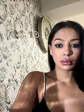 Bella Vixen  online show from September 9, 2025, 9:57 pm