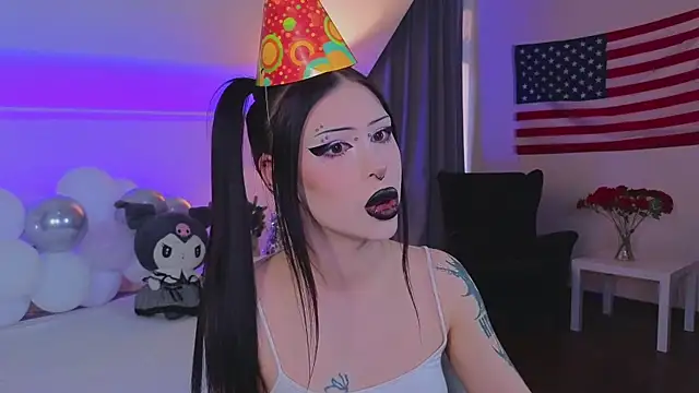 venomeowww   online show from January 7, 2026, 3:55 am